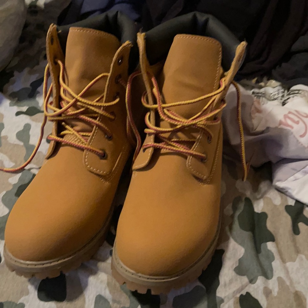 Men’s boots